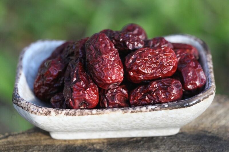 Nuts, Dates & Dried Fruits
